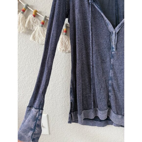 We The Free Affogato Hacci Indigo Linen Blend V-Neck Knit Sheer Top Beachy S - Picture 4 of 9